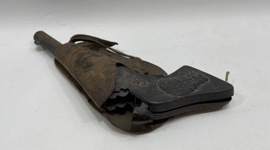 ORJİNAL KININDA ANTİKA METAL TABANCA