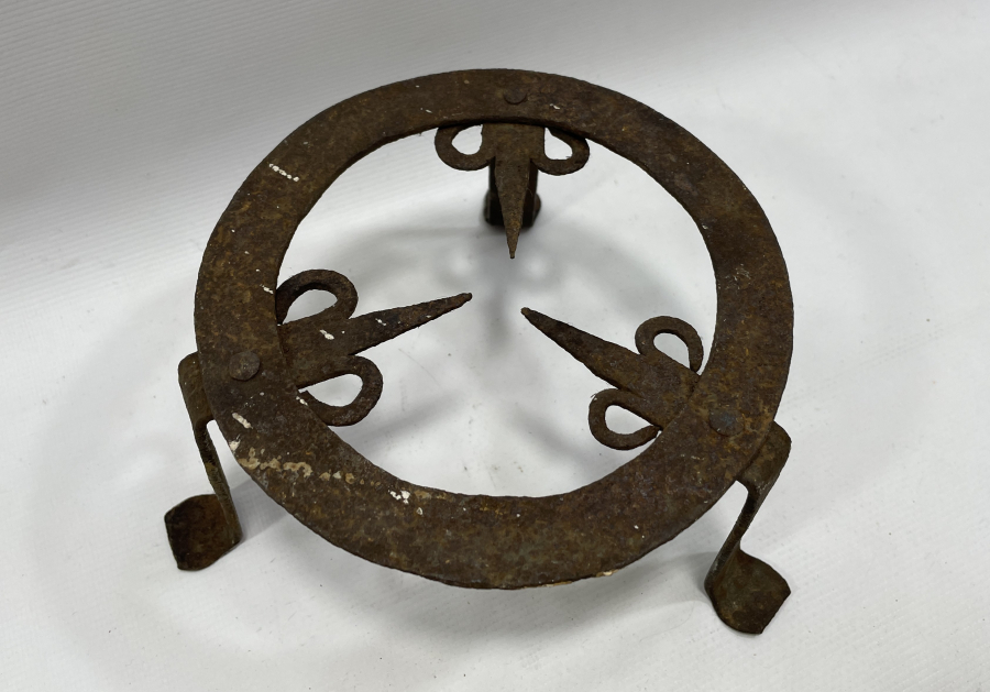 OSMANLI DÖNEMİ EL YAPIMI ÜÇAYAK OCAK ALTLIĞI - SAÇ AYAĞI