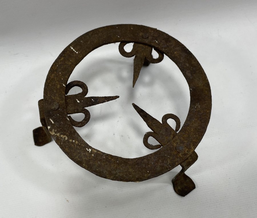 OSMANLI DÖNEMİ EL YAPIMI ÜÇAYAK OCAK ALTLIĞI - SAÇ AYAĞI