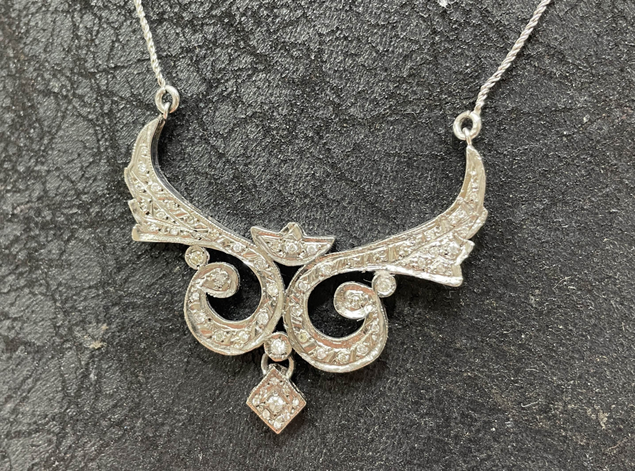 ÖZEL YAPIM PIRLANTA TAŞLI MELEKLİ KOLYE