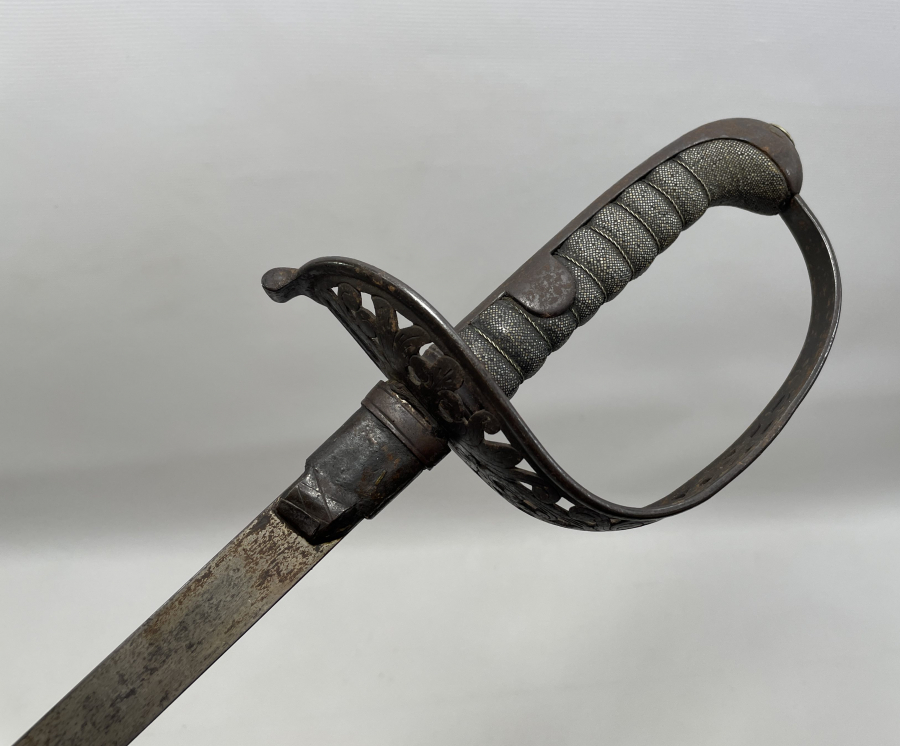 SAPI İGUANA DERİSİNDEN MAMUL ÇOK NADİR OSMANLI DÖNEMİ SÜVARİ SUBAY KILICI