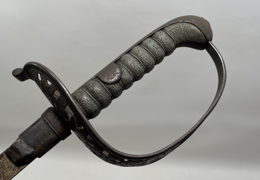 SAPI İGUANA DERİSİNDEN MAMUL ÇOK NADİR OSMANLI DÖNEMİ SÜVARİ SUBAY KILICI