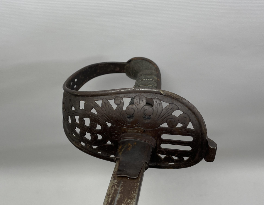 SAPI İGUANA DERİSİNDEN MAMUL ÇOK NADİR OSMANLI DÖNEMİ SÜVARİ SUBAY KILICI