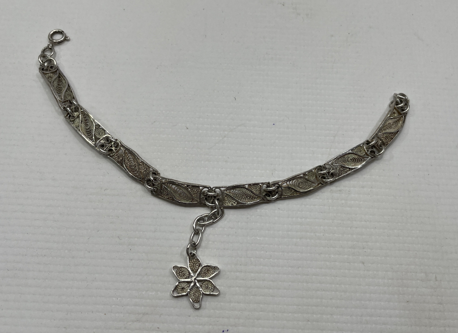 TELKARİ İŞÇİLİKLİ GÜMÜŞ BİLEKLİK