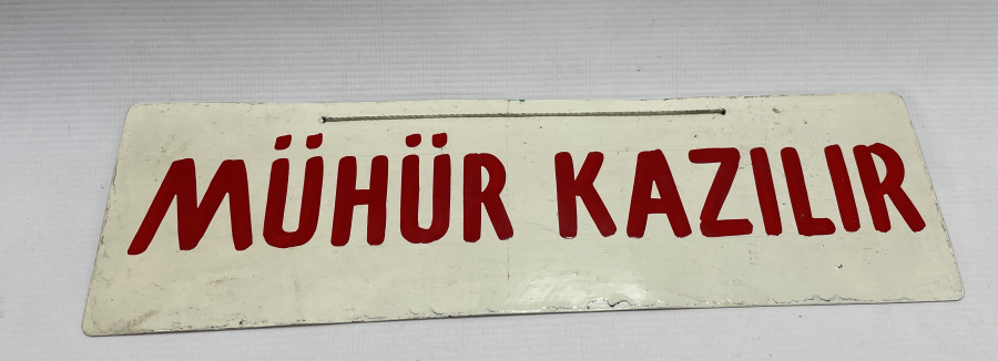 İKİ TARAFI YAZILI HAKKAK - MÜHÜR KAZIYICISI TABELASI