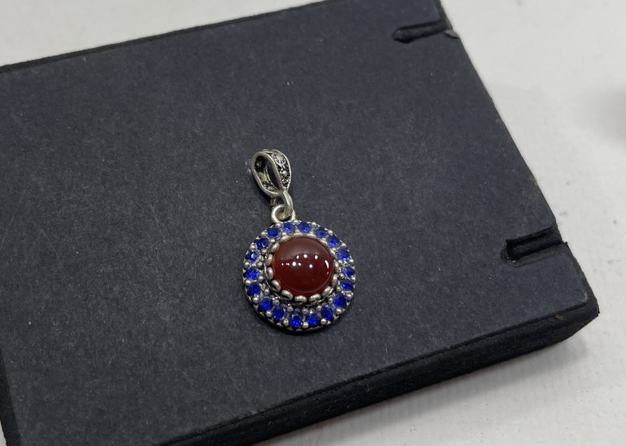 AKİK TAŞLI KOLYE UCU