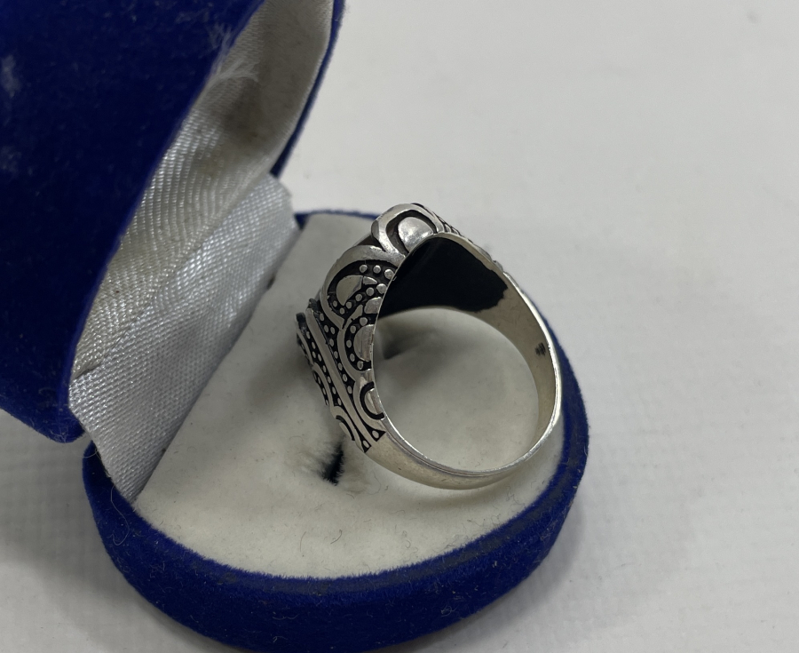 HARELİ AKİK TAŞLI GÜMÜŞ YÜZÜK