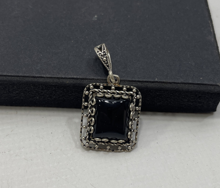 TELKARİ İŞÇİLİKLİ KOLYE UCU