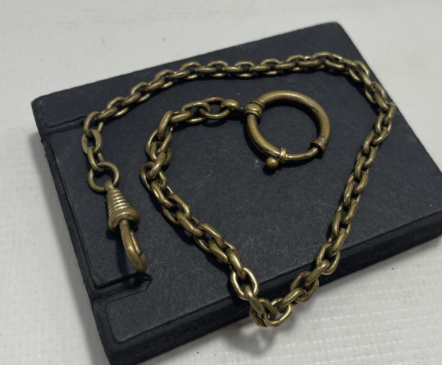 1900 BAŞLARI ALTIN KAPLAMA CEP SAATİ KÖSTEĞİ