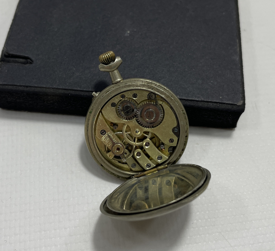 1900 BAŞLARI ANTİKA CEP SAATİ