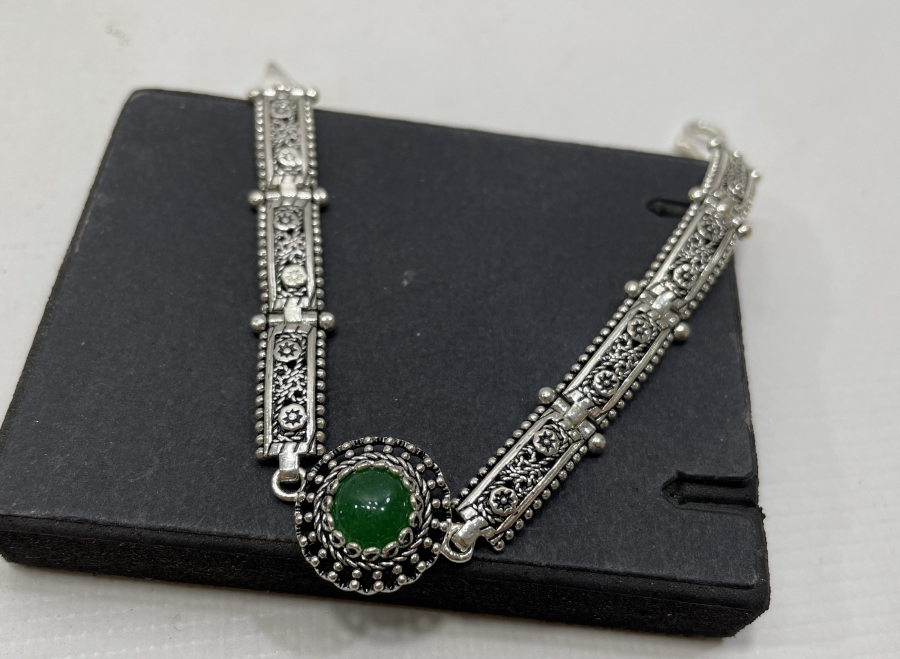 AKİK TAŞLI GÜMÜŞ BİLEKLİK