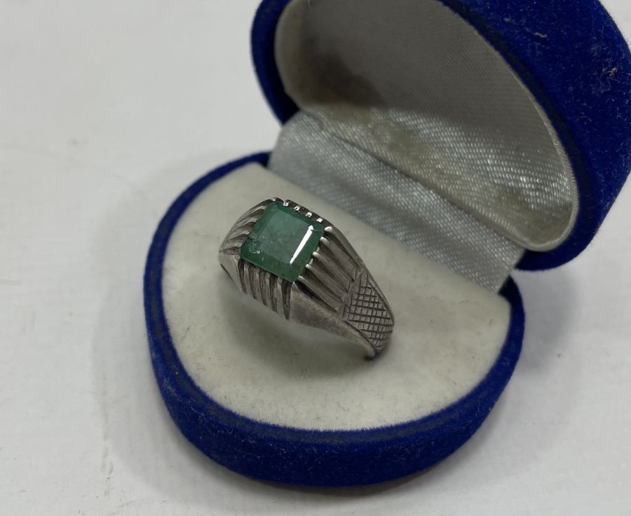 OSMANLI DÖNEMİ DAMGALI ÖZEL YAPIM ZÜMRÜT TAŞLI GÜMÜŞ YÜZÜK