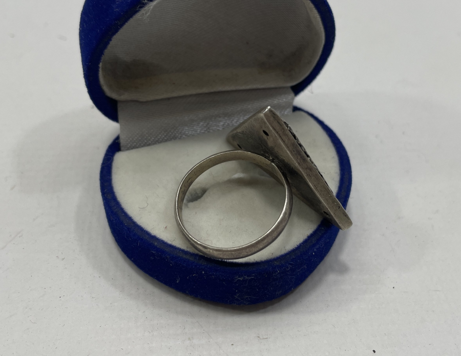 ÖZEL YAPIM MUSKALI MODEL GÜMÜŞ YÜZÜK