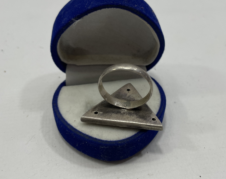 ÖZEL YAPIM MUSKALI MODEL GÜMÜŞ YÜZÜK