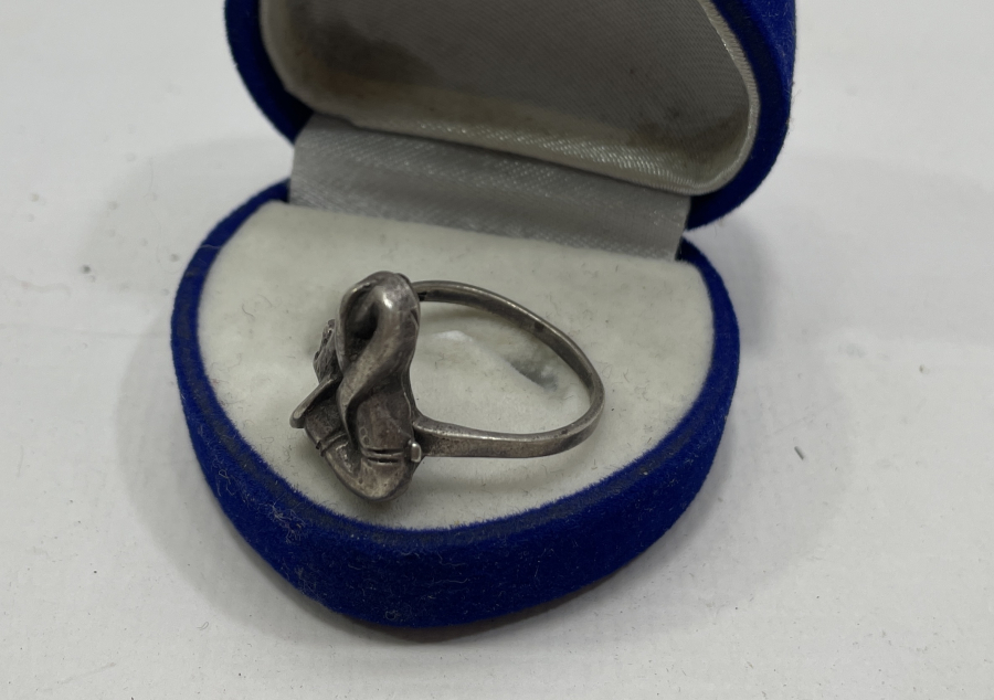 SAKSAFON GÖRSELLİ GİZLİ BÖLMELİ ÖZEL YAPIM GÜMÜŞ YÜZÜK