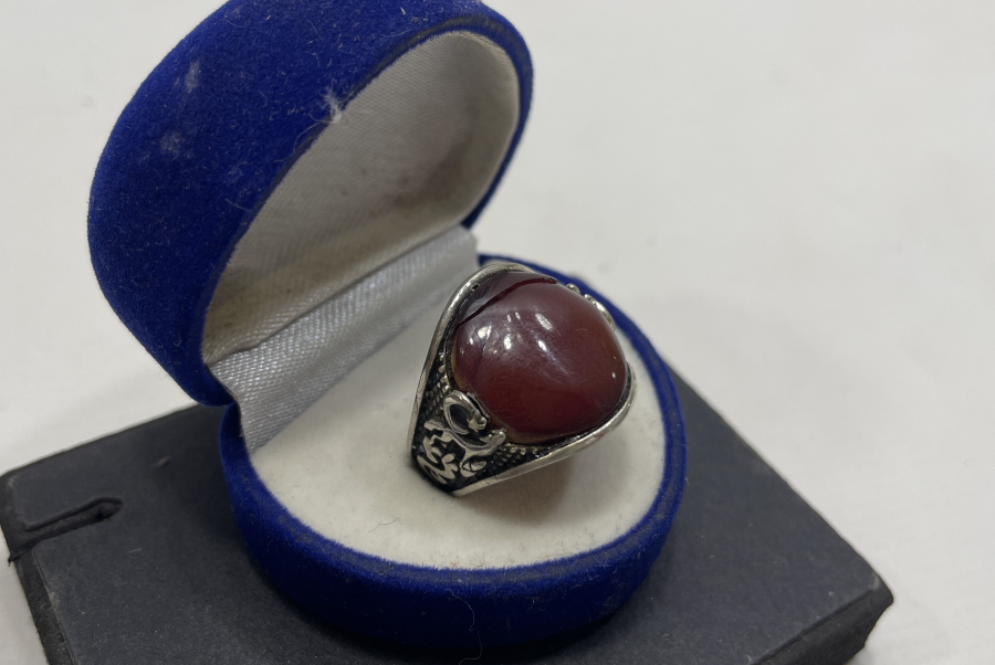 SIKMA KEHRİBAR TAŞLI GÜMÜŞ YÜZÜK