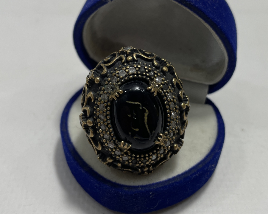 ÜZERİ DUALI DEV BOYDA HÜRREM YÜZÜĞÜ