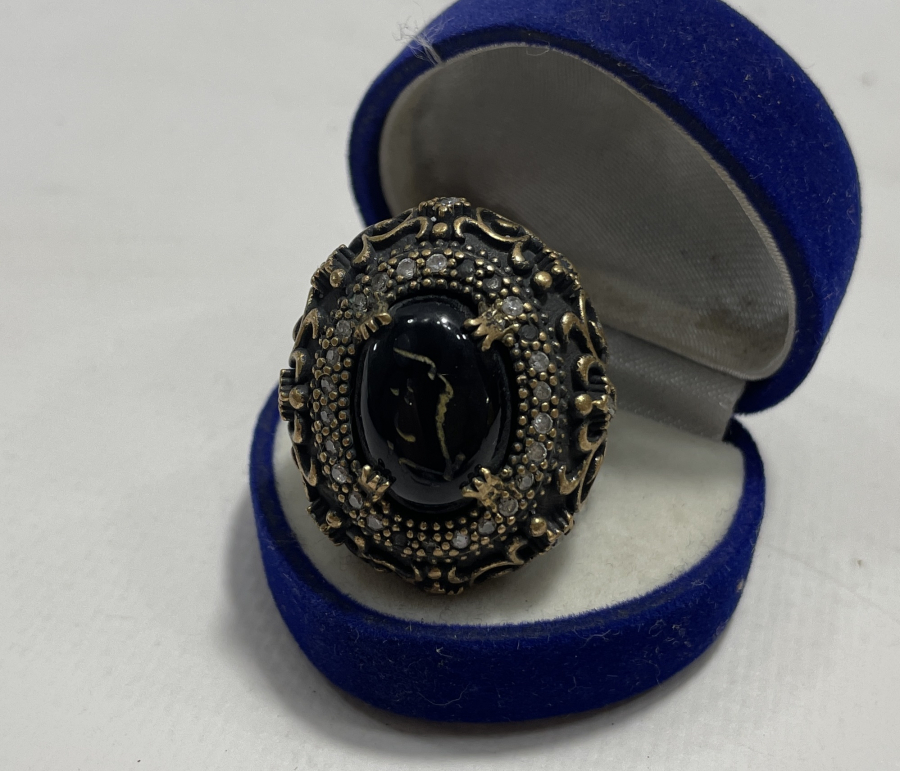 ÜZERİ DUALI DEV BOYDA HÜRREM YÜZÜĞÜ