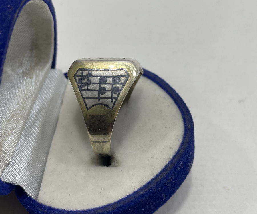 ÜZERİNDE NOTALAR BULUNAN ÖZEL YAPIM SAVATLI RUS GÜMÜŞ YÜZÜK