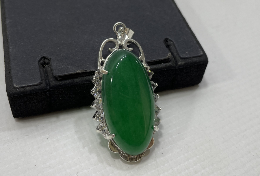 YEŞİM VE MARGAZİT TAŞLI GÜMÜŞ KOLYE UCU