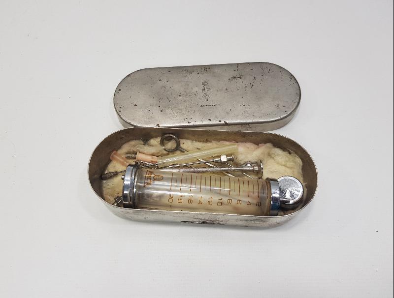 1. DÜNYA SAVAŞI DÖNEMİ OSMANLI ASKERİ ENJEKTÖR TAKIMI