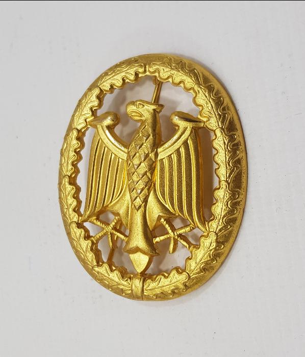 2. DÜNYA SAVAŞI SONRASI ALMAN ASKERİ ROZET