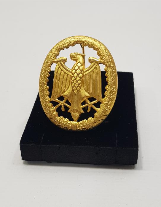 2. DÜNYA SAVAŞI SONRASI ALMAN ASKERİ ROZET