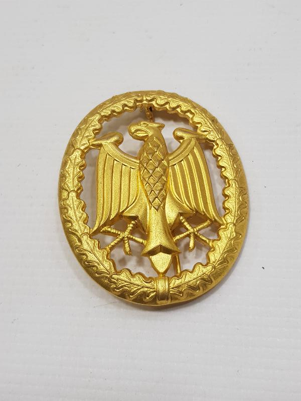 2. DÜNYA SAVAŞI SONRASI ALMAN ASKERİ ROZET