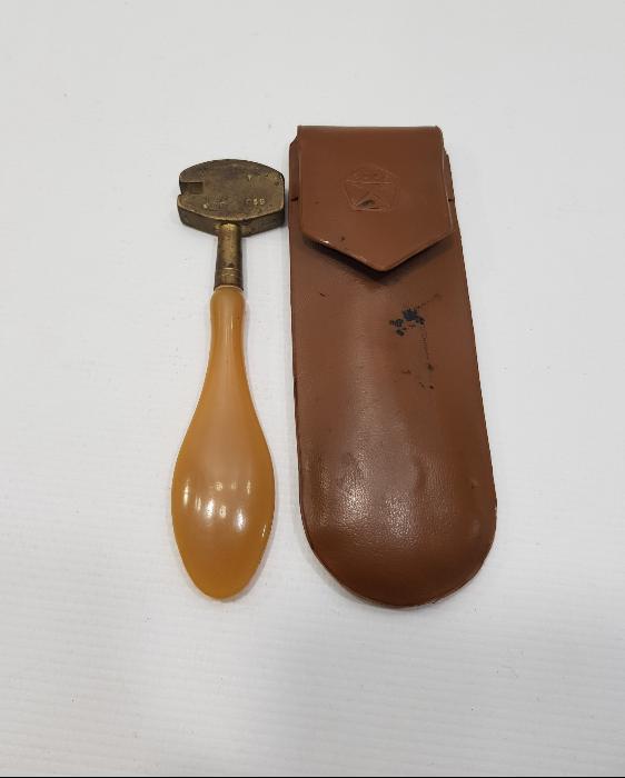 ANTİKA RUS YAPIMI CAM KESME ELMASI 