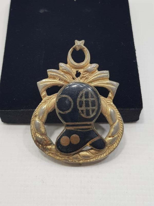 ÇOK NADİR ANTİKA DALGIÇ BRÖVESİ 