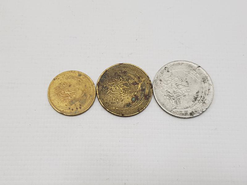 TÜRKİYE CUMHURİYETİ OSMANLICA YAZILI 5-10-25 KURUŞLAR