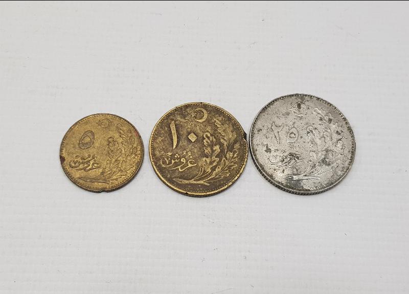 TÜRKİYE CUMHURİYETİ'NİN İLK MADENİ PARALARI 