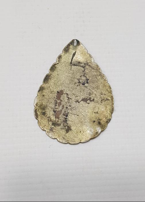 ÜZERİNDE OSMANLICA ASHAB-I KEHF'İN İSİMLERİ YAZILI GÜMÜŞ ARMUDİYE