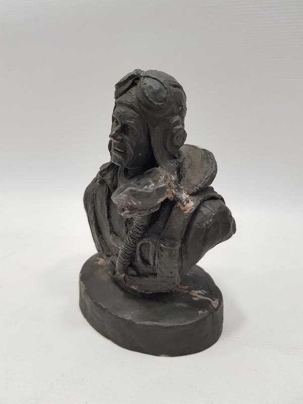 1985 SANATÇI İMZALI PİLOT HEYKELİ 