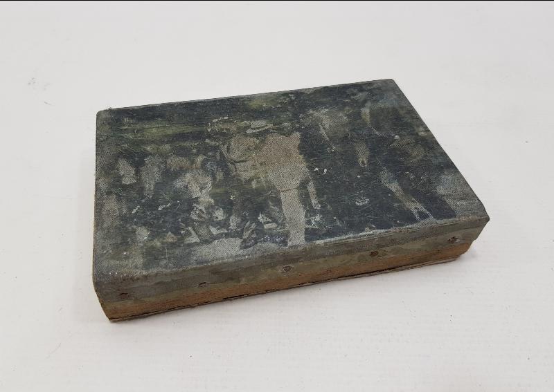 ATATÜRK, İSMET İNÖNÜ VE BERABERİNDEKİLER KONULU MATBAA KLİŞESİ