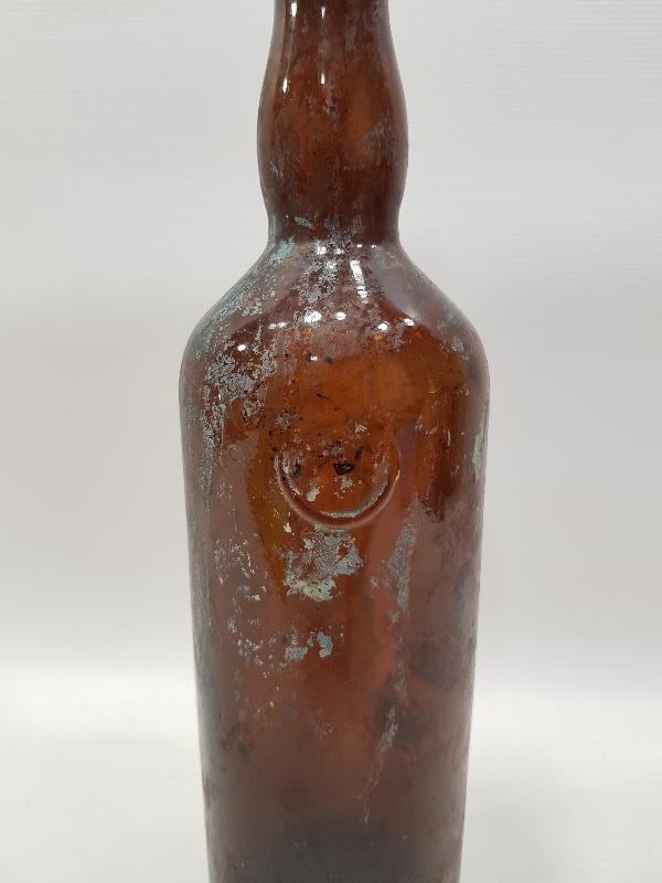 HİLAL KABARTMALI ESKİ TEKEL İÇKİ ŞİŞESİ