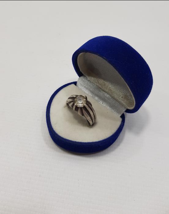 NECEF TAŞLI ANTİKA GÜMÜŞ YÜZÜK