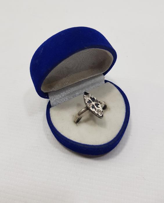 OLTU TAŞLI ANTİKA GÜMÜŞ YÜZÜK