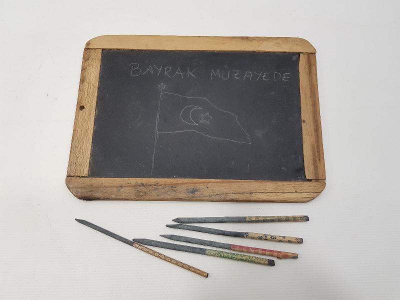 OSMANLI DÖNEMİ ÇOK NADİR KARA TAHTA VE KALEMLERİ