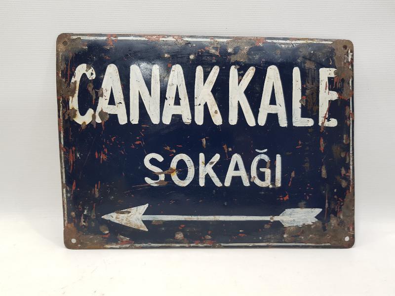 ANTİKA ÇANAKKALE SOKAĞI YAZILI EMAYE TABELA