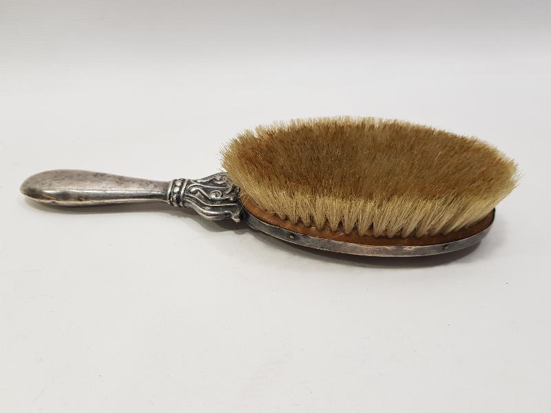 ANTİKA GÜMÜŞ KAPLAMA ELBİSE FIRÇASI