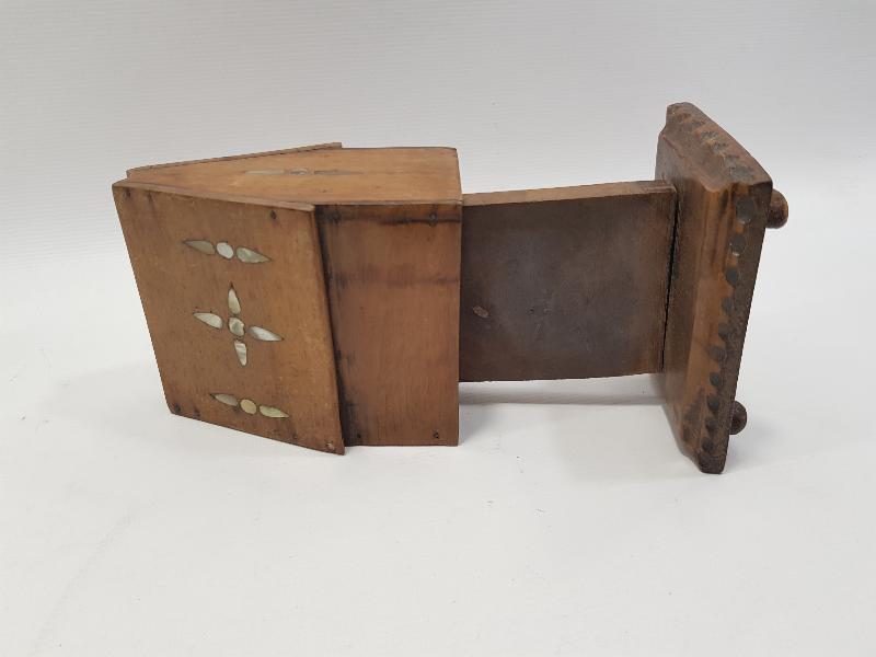 ANTİKA SİNOP CEZAEVİ İŞİ AHŞAP SİGARALIK 