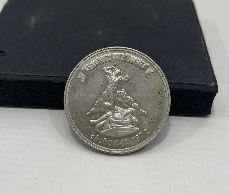 BÜYÜK TAARRUZUN 50. YILINA ÖZEL BASILMIŞ GÜMÜŞ HATIRA PARA