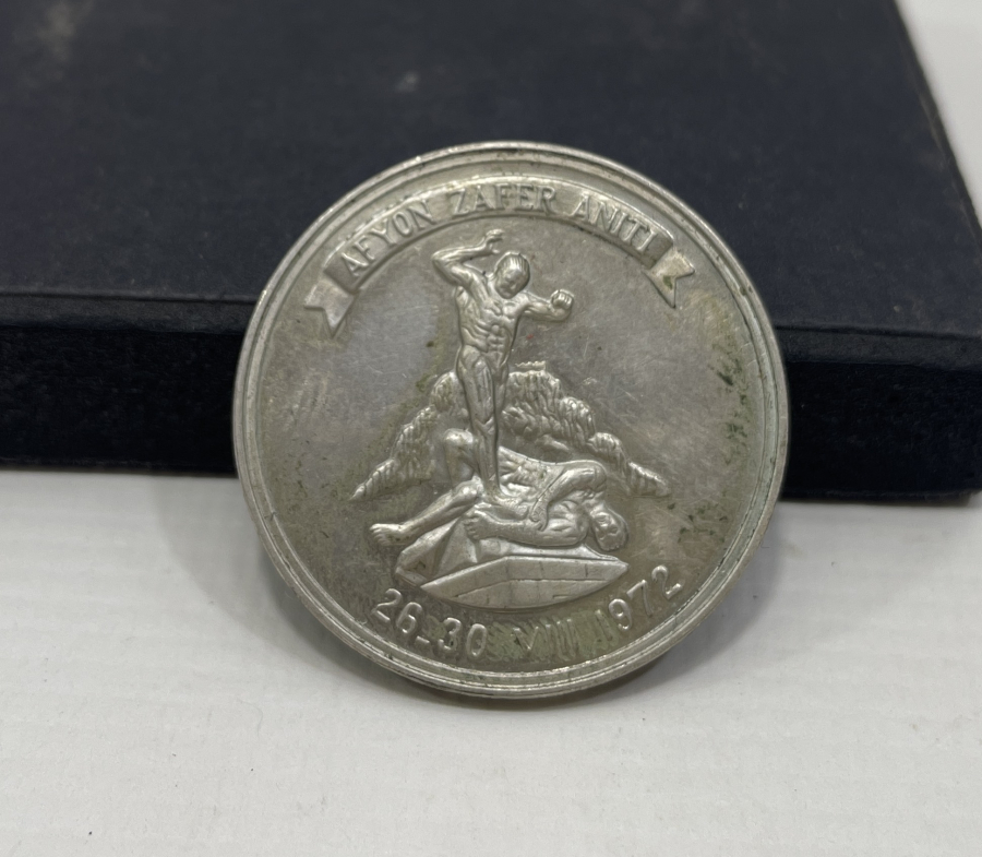 BÜYÜK TAARRUZUN 50. YILINA ÖZEL BASILMIŞ GÜMÜŞ HATIRA PARA