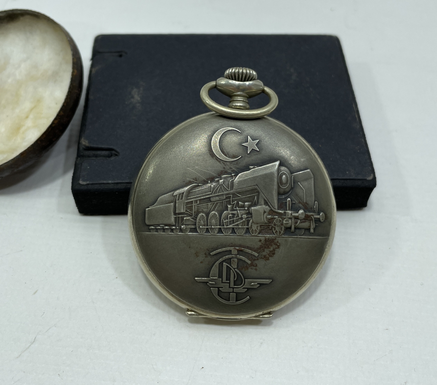 DEVLET DEMİR YOLLARI İÇİN ÖZEL YAPILMIŞ CORTOBERT CEP SAATİ