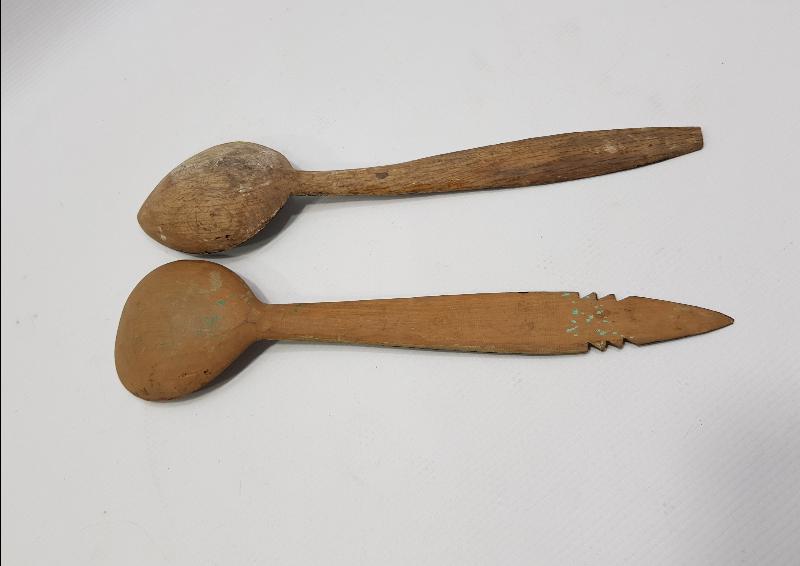 HAZRETİ MEVLANA KONULU OSMANLICA YAZILI İKİ ADET AHŞAP KAŞIK