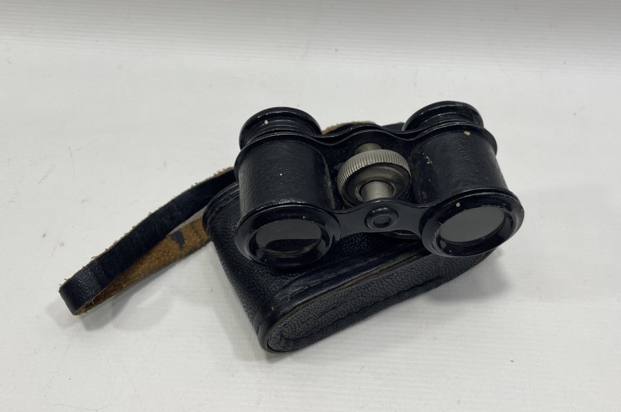 ORJİNAL KUTUSUNDA ANTİKA OPERA -TİYATRO DÜRBÜNÜ