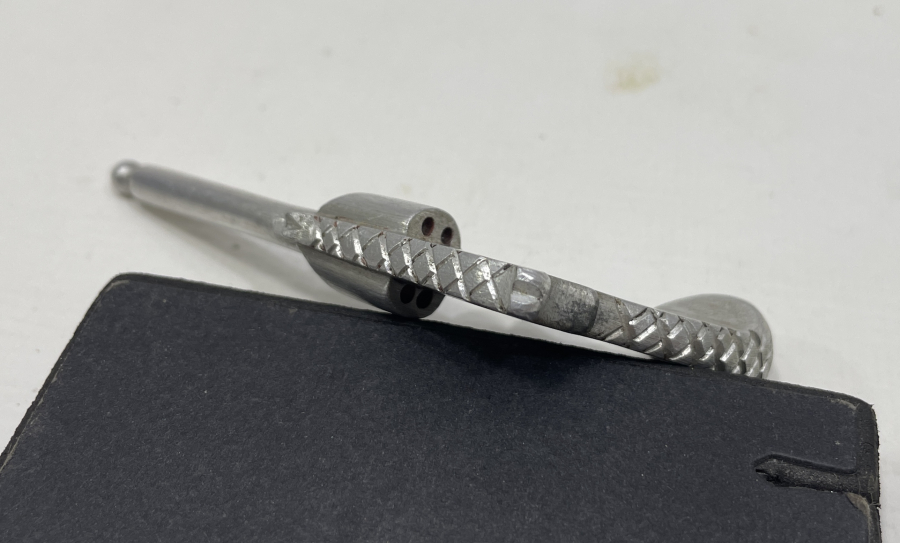 TABANCA FORMUNDA EL YAPIMI ANTİKA MOTOSİKLET ANAHTARI