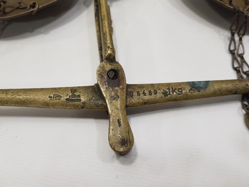 CUMHURİYET İLK DÖNEM İZMİR İŞİ BRONZ TERAZİ