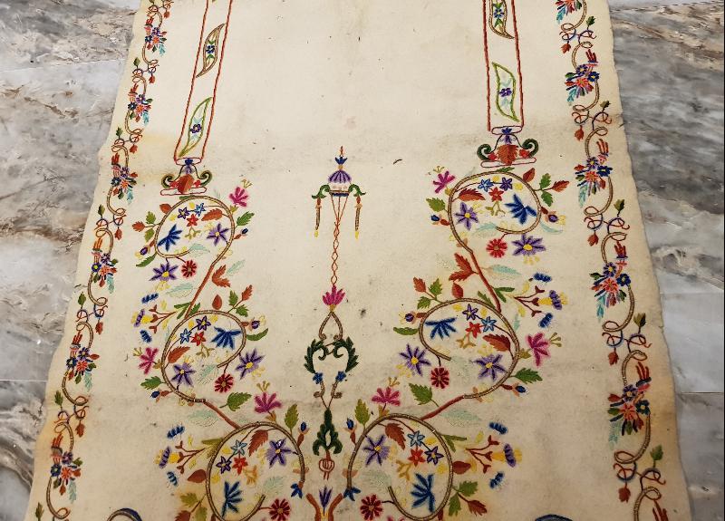 OSMANLI DÖNEMİ TEKKE İŞİ AY YILDIZLI KEÇE SECCADE